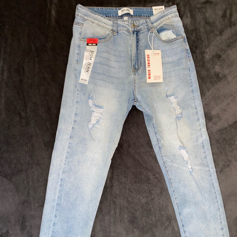 Ripped Mom Jeans